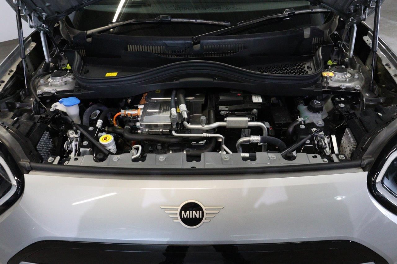 J05 MINI Aceman E