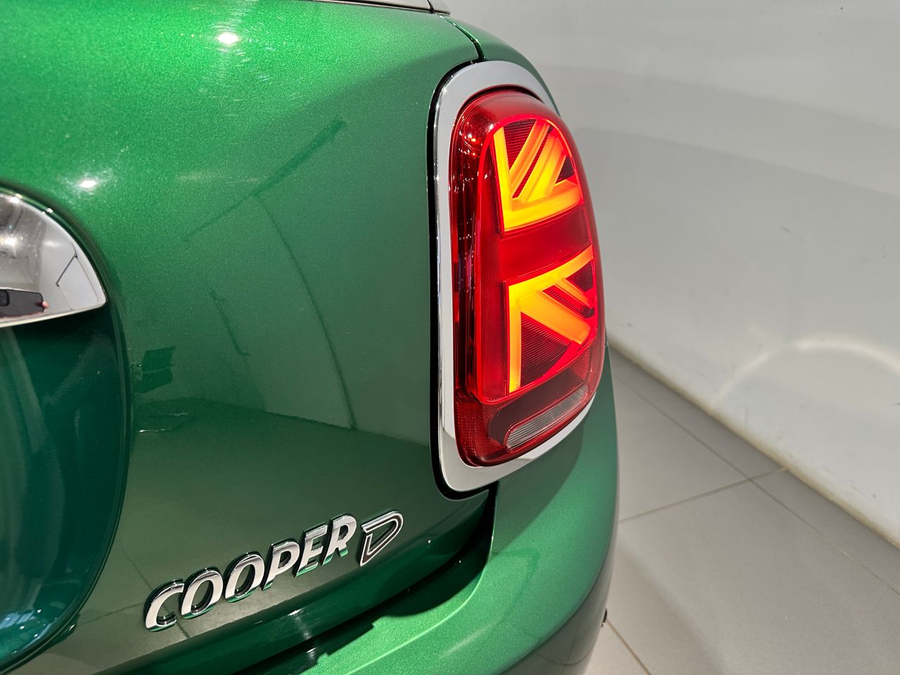 MINI Cooper D 3-Door Hatch