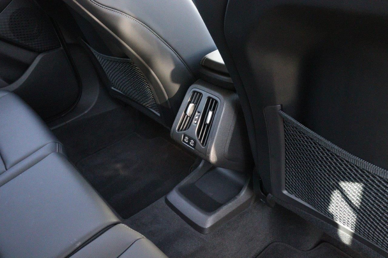 U06 218d Active Tourer B47 2.0d