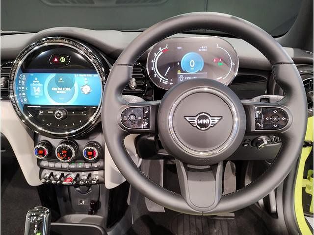 MINI Cooper S Convertible RHD