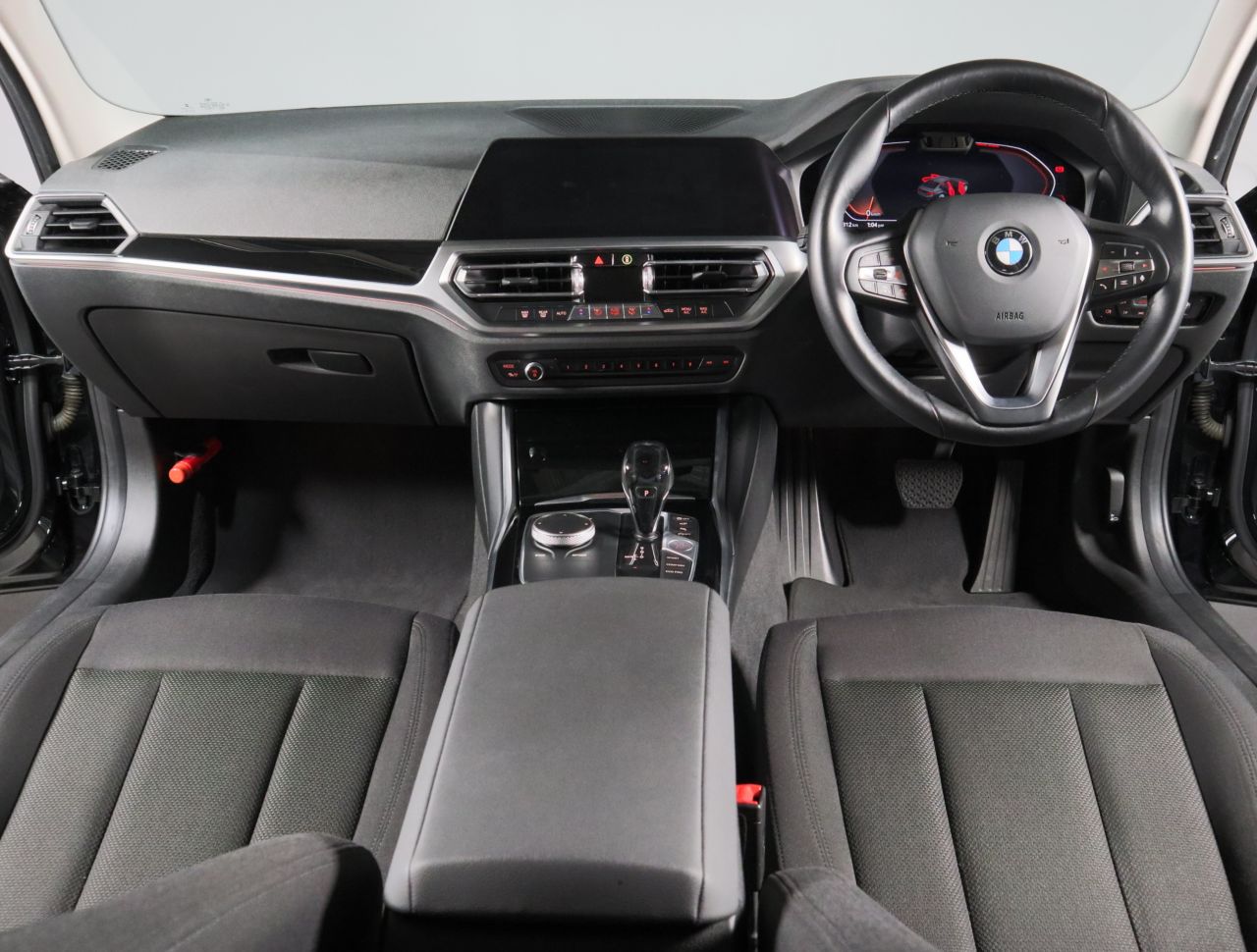 318i Berline RHD
