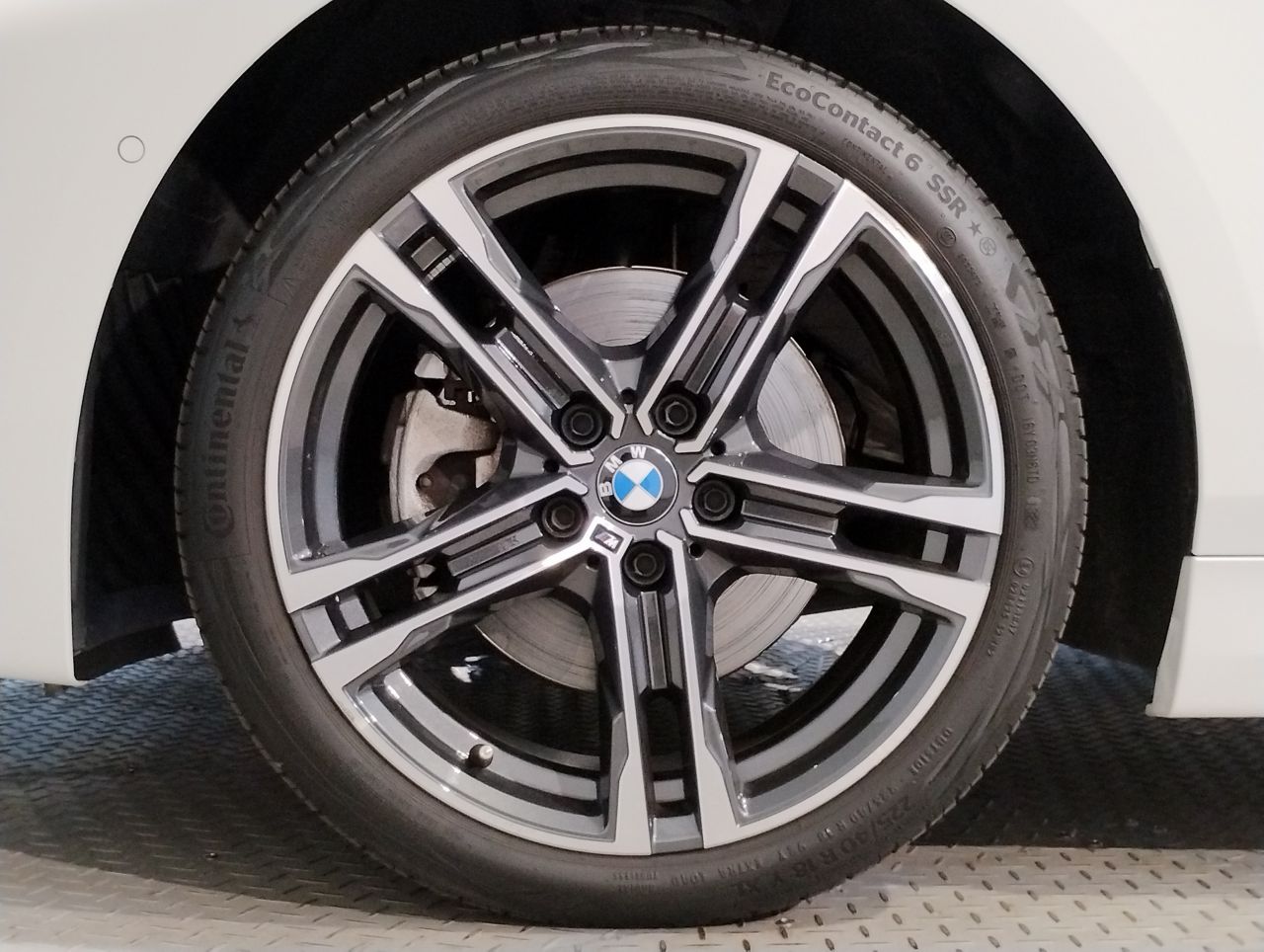 F40 118d Sports Hatch 5-door B47 2.0d