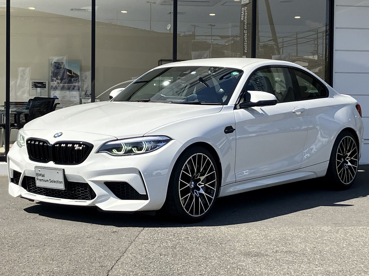 M2 Competition