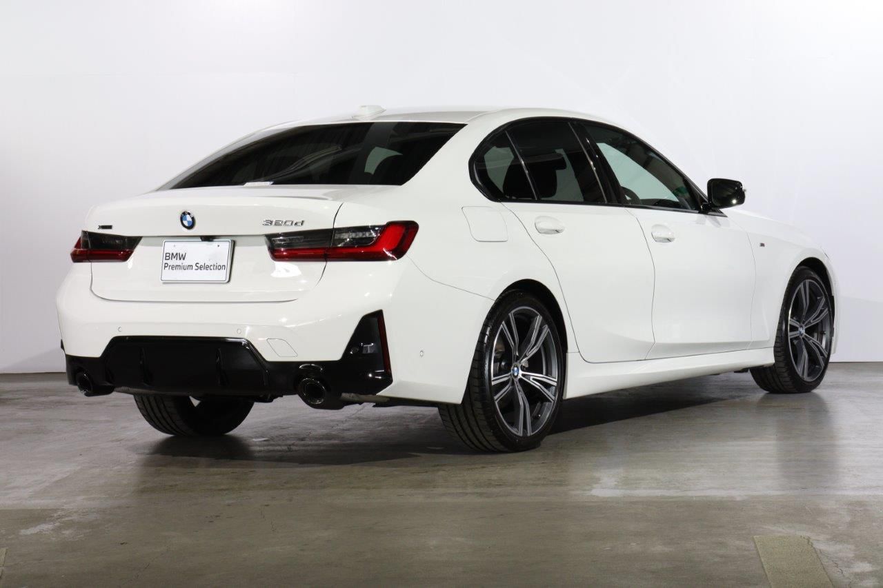 320d xDrive Berline RHD