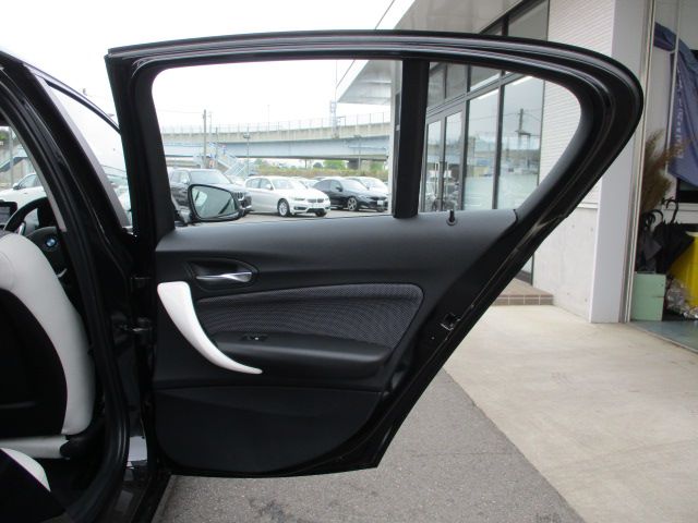 118 5DOOR RHD