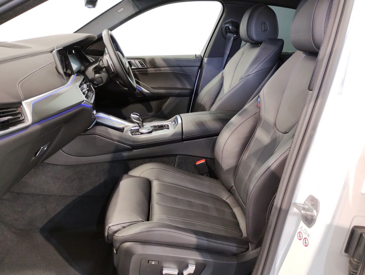 X* xDrive30d RHD