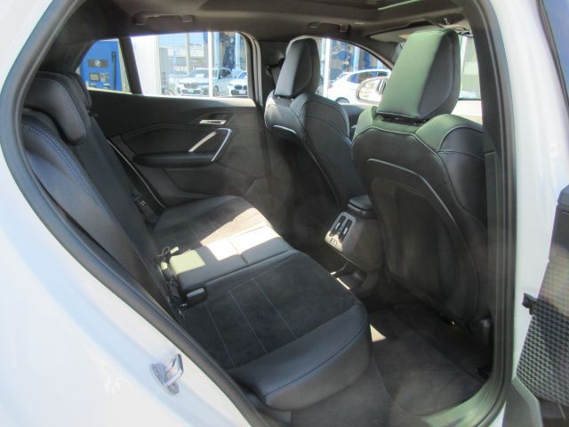 iX2 xDrive30 MSP