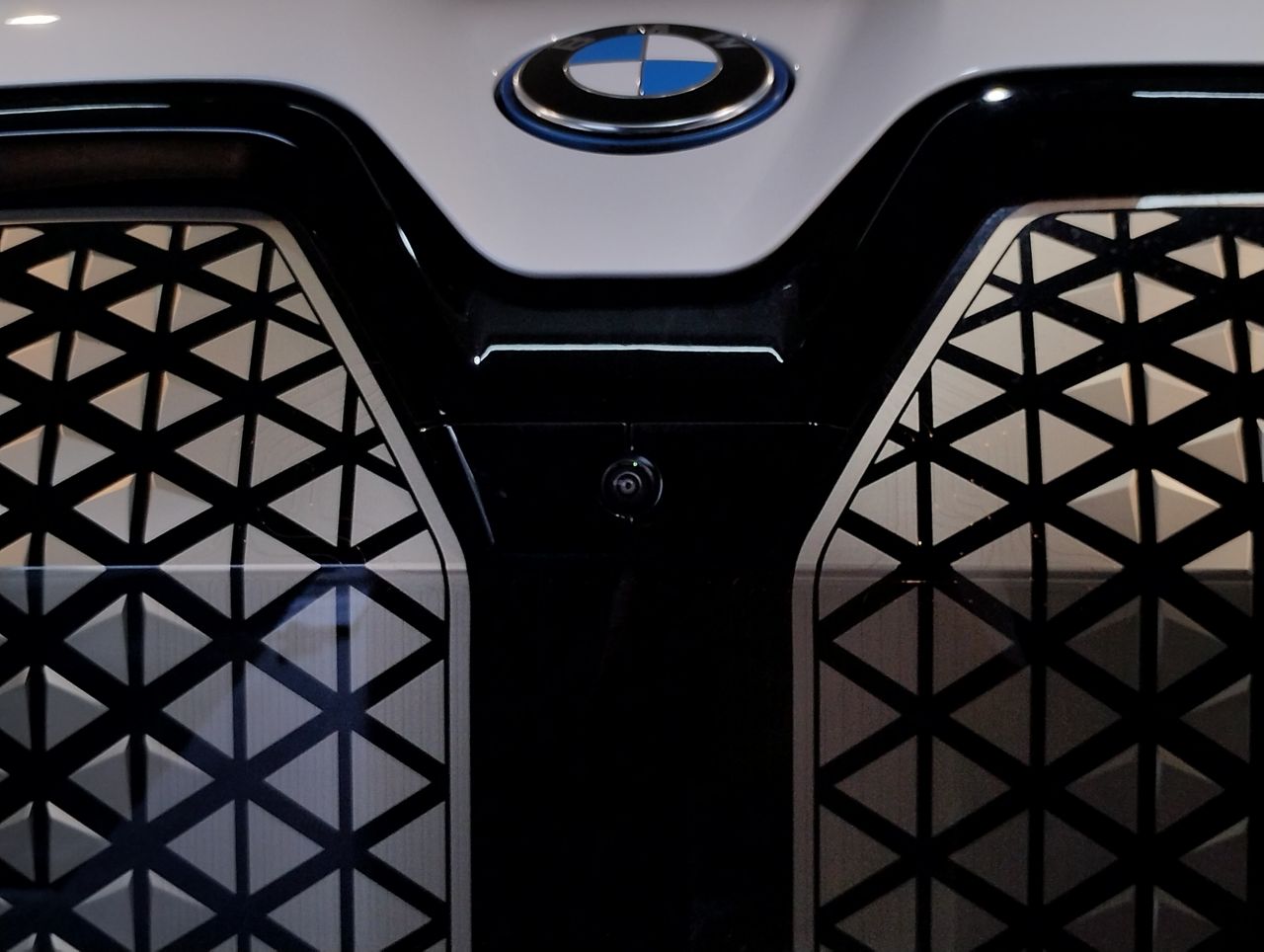 i20 iX xDrive40