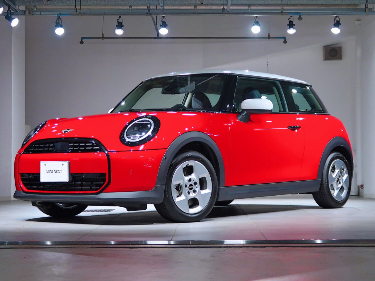 THE NEW MINI COOPER (3 DOOR) C