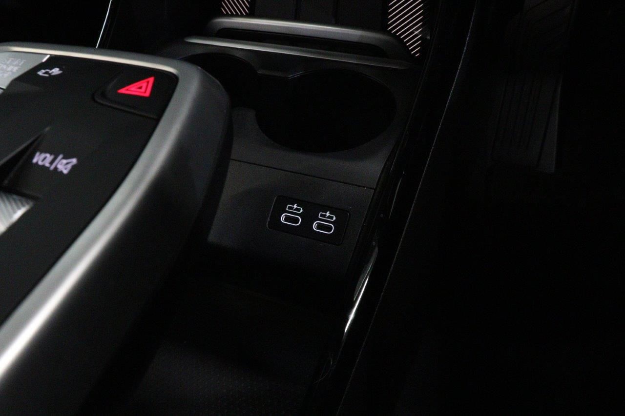 U06 218d Active Tourer B47 2.0d