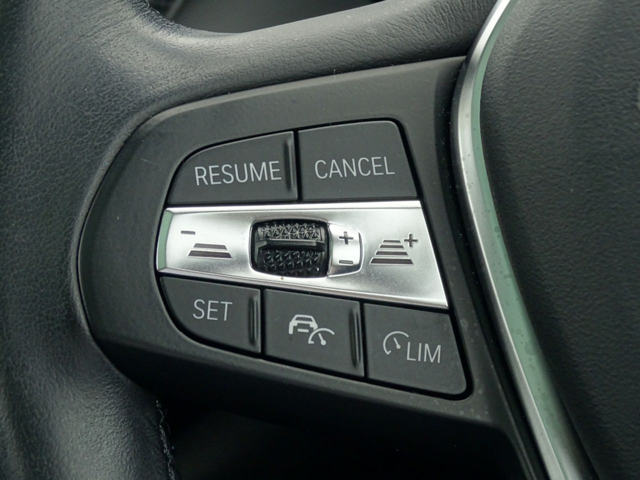 F40 118d Sports Hatch 5-door B47 2.0d