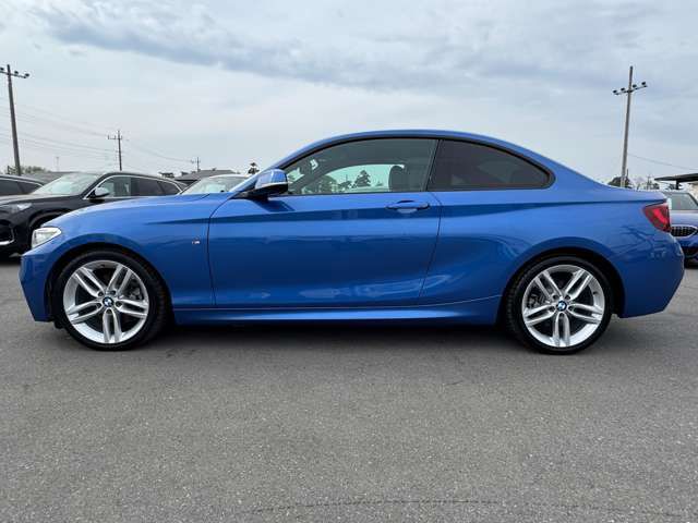 220I COUPE RHD