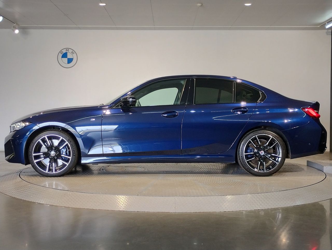 G20 M340i xDrive Saloon LCI RHD MX