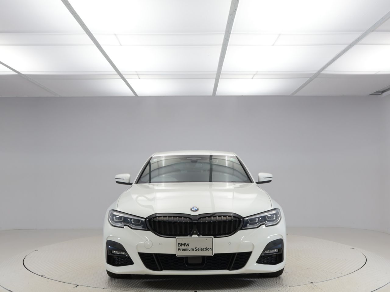 G20 330i Saloon RHD MX
