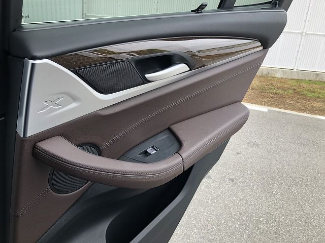 G01 X3 xDrive20d RHD ZA LCI