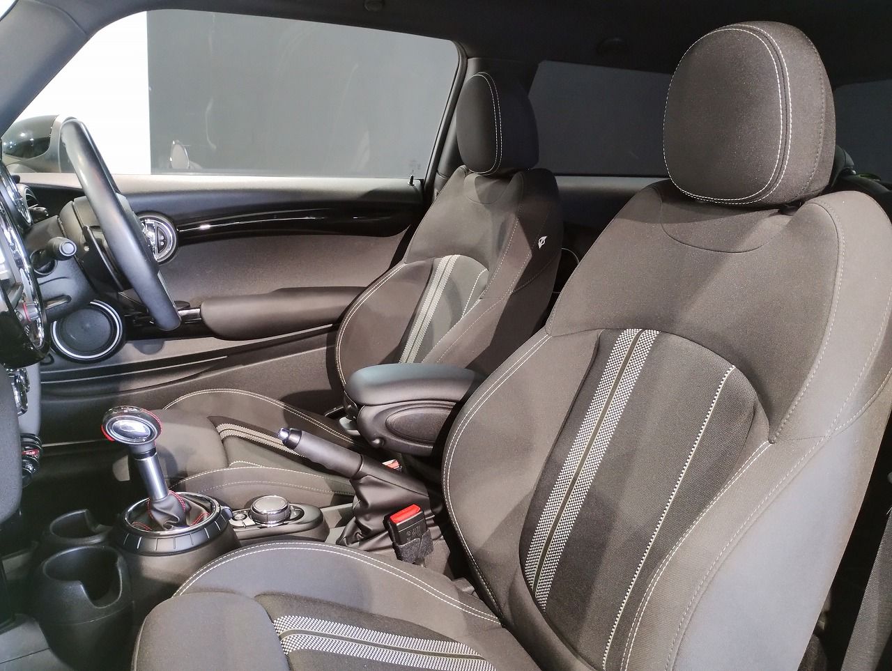 F56 MINI COOPER S