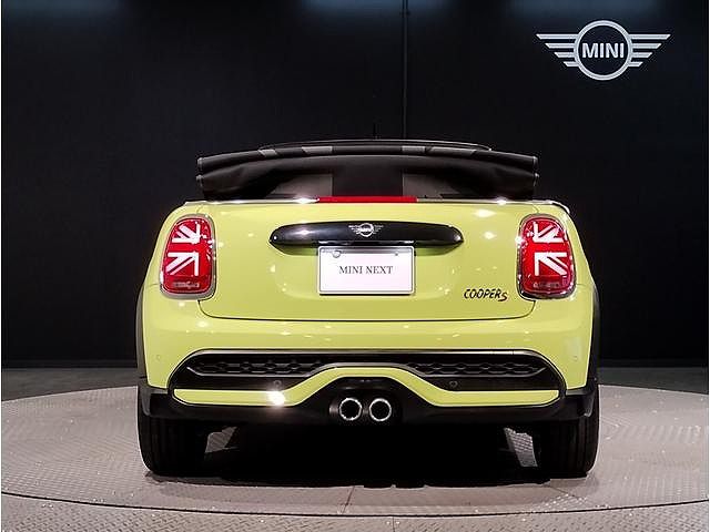 MINI Cooper S Convertible RHD