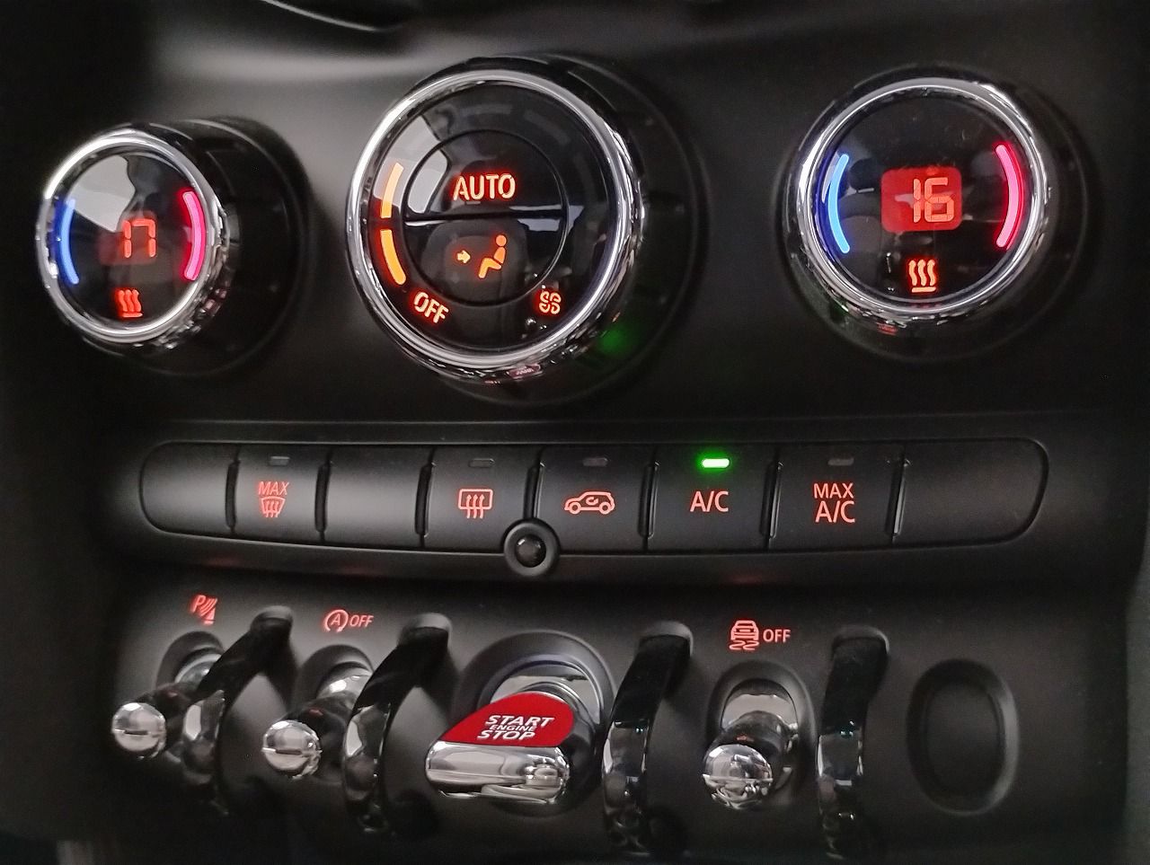 F56 COOPER D (AT)