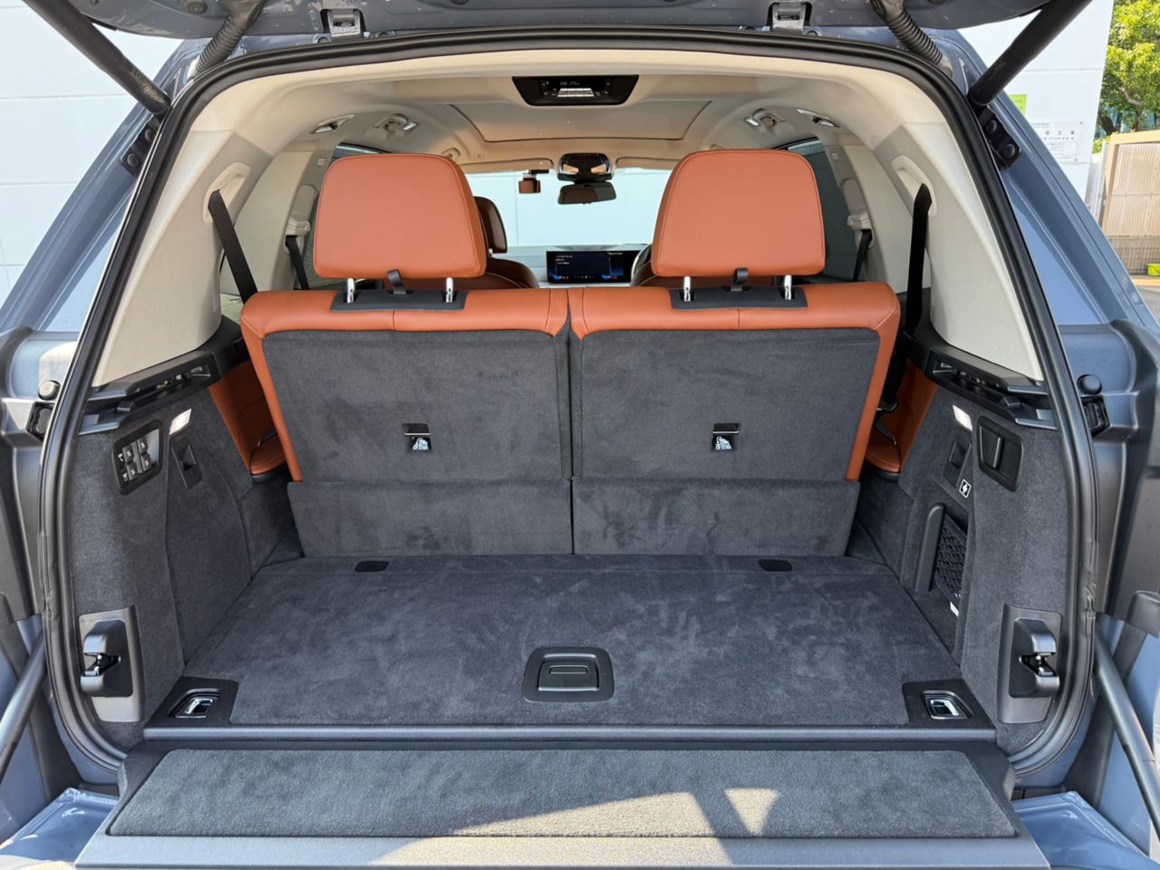 X7 xDrive40d RHD US