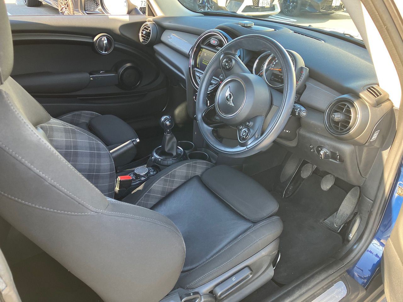 F56 MINI COOPER