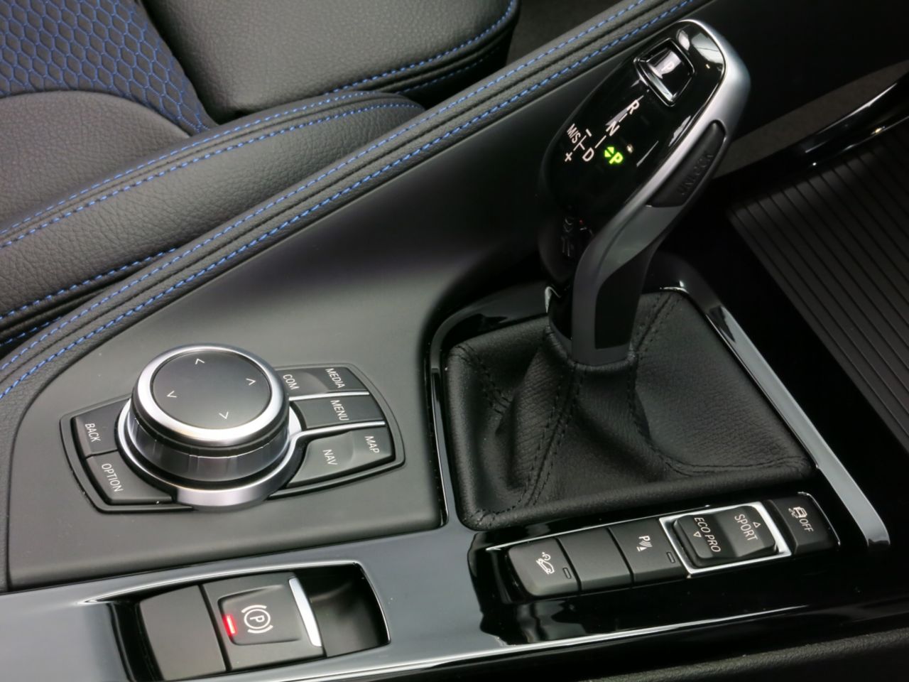 F48 X1 xDrive18d B47 2.0d LCI
