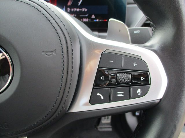 320d xDrive Berline RHD