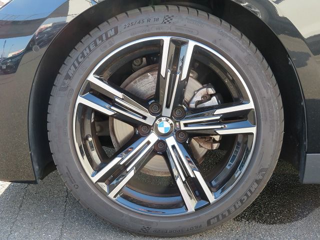 G42 220i Coupe