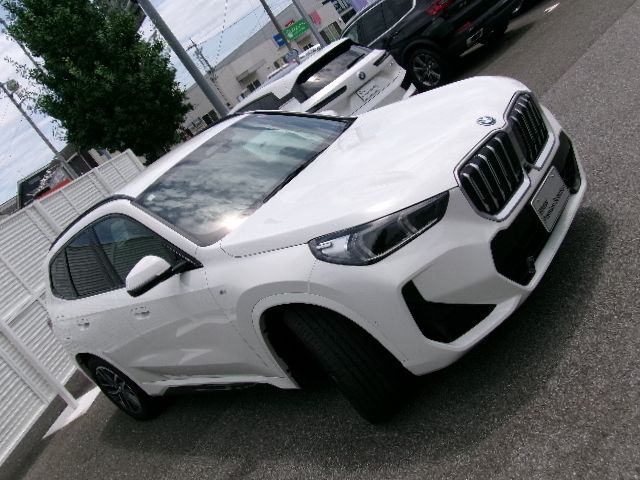 U11 iX1 xDrive30