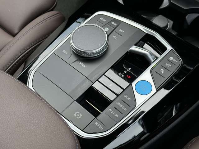 G08 iX3 BEV RHD