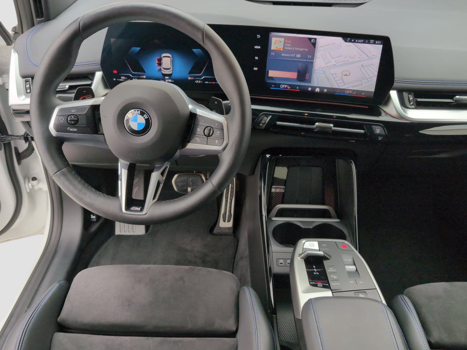 BMW 218
