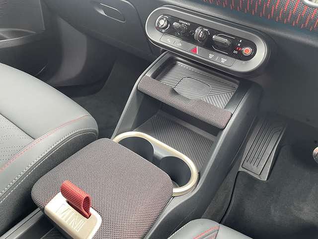 U25 MINI John Cooper Works Countryman ALL4