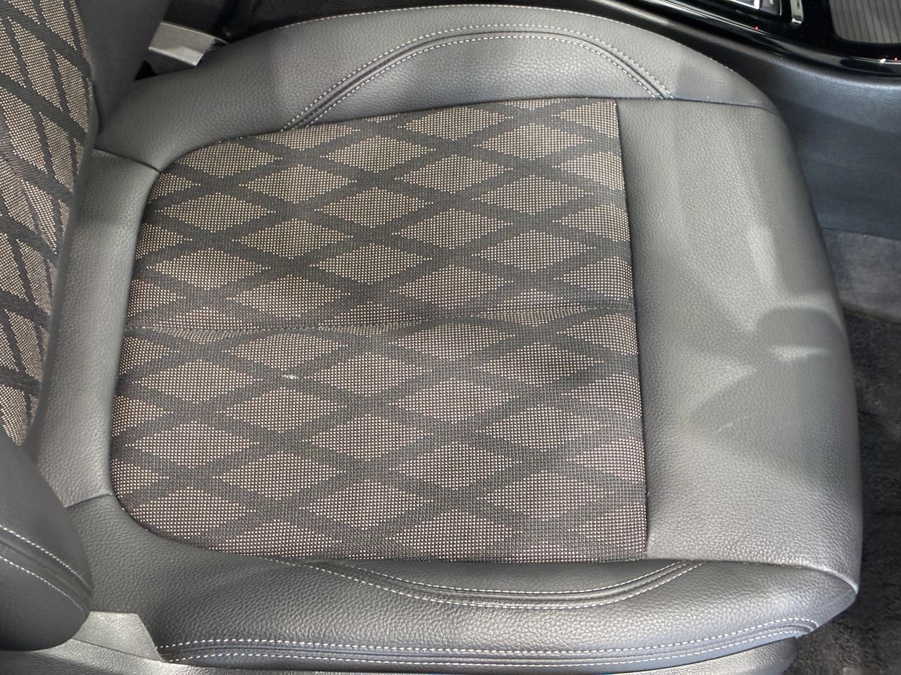 X1 sDrive18i RHD