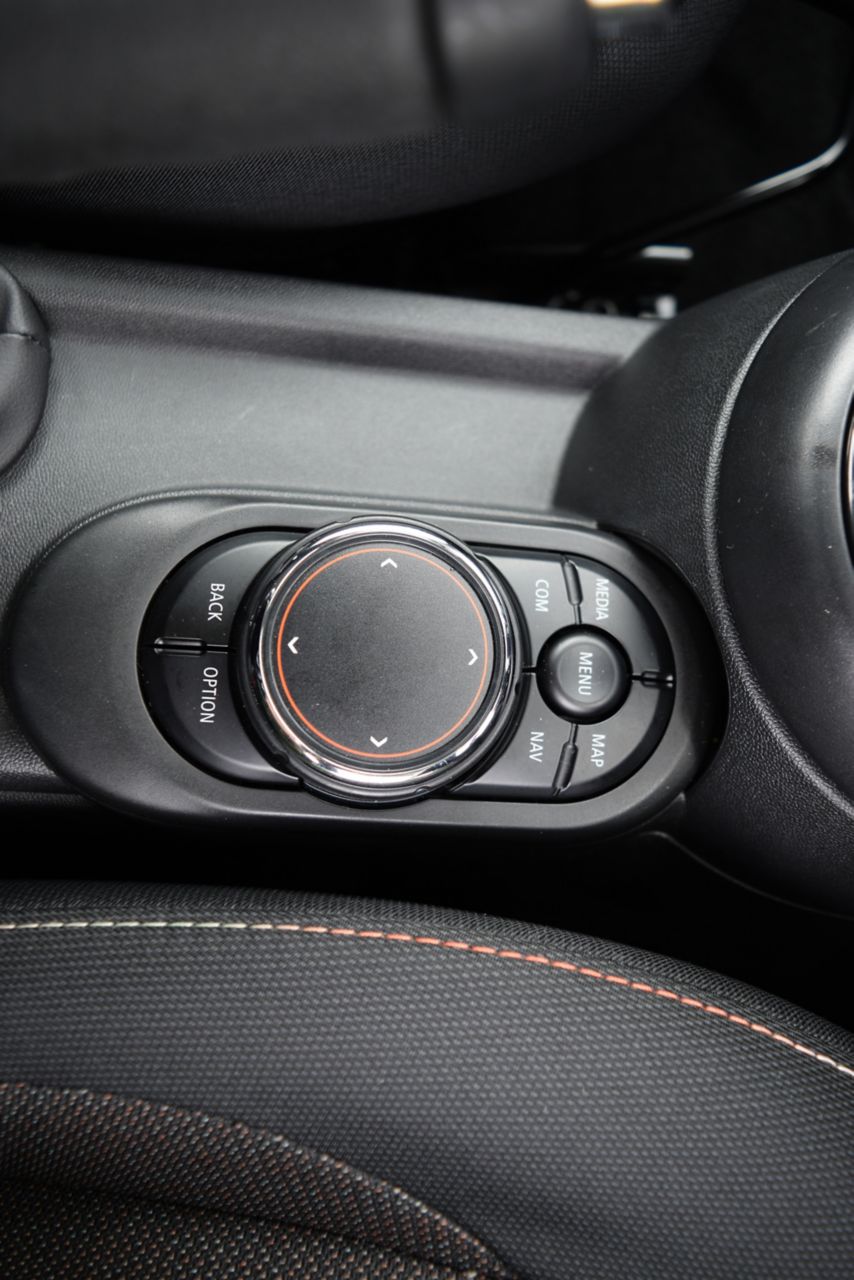 F55 MINI Cooper 5-Door Hatch LCI
