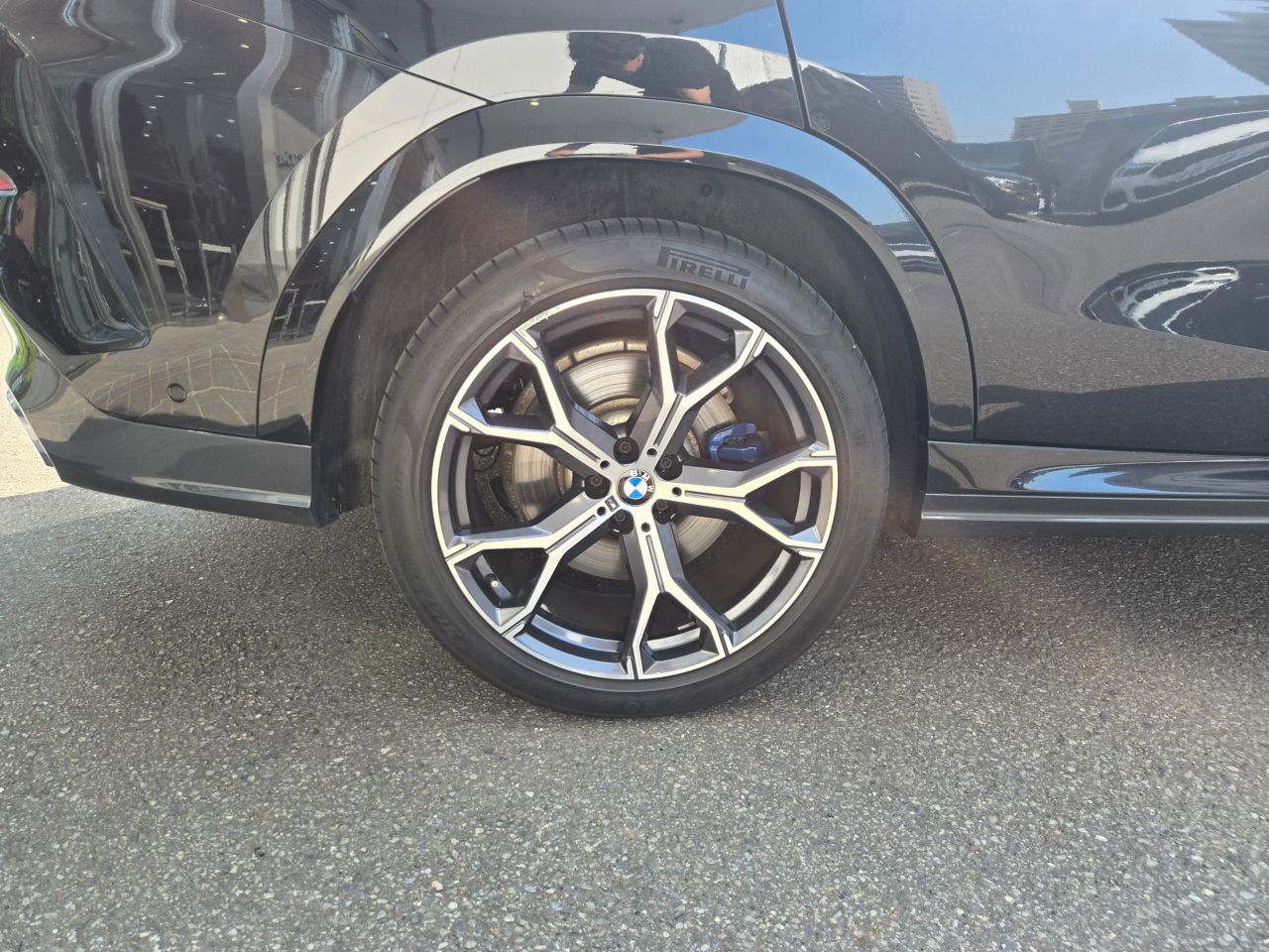X* xDrive30d RHD