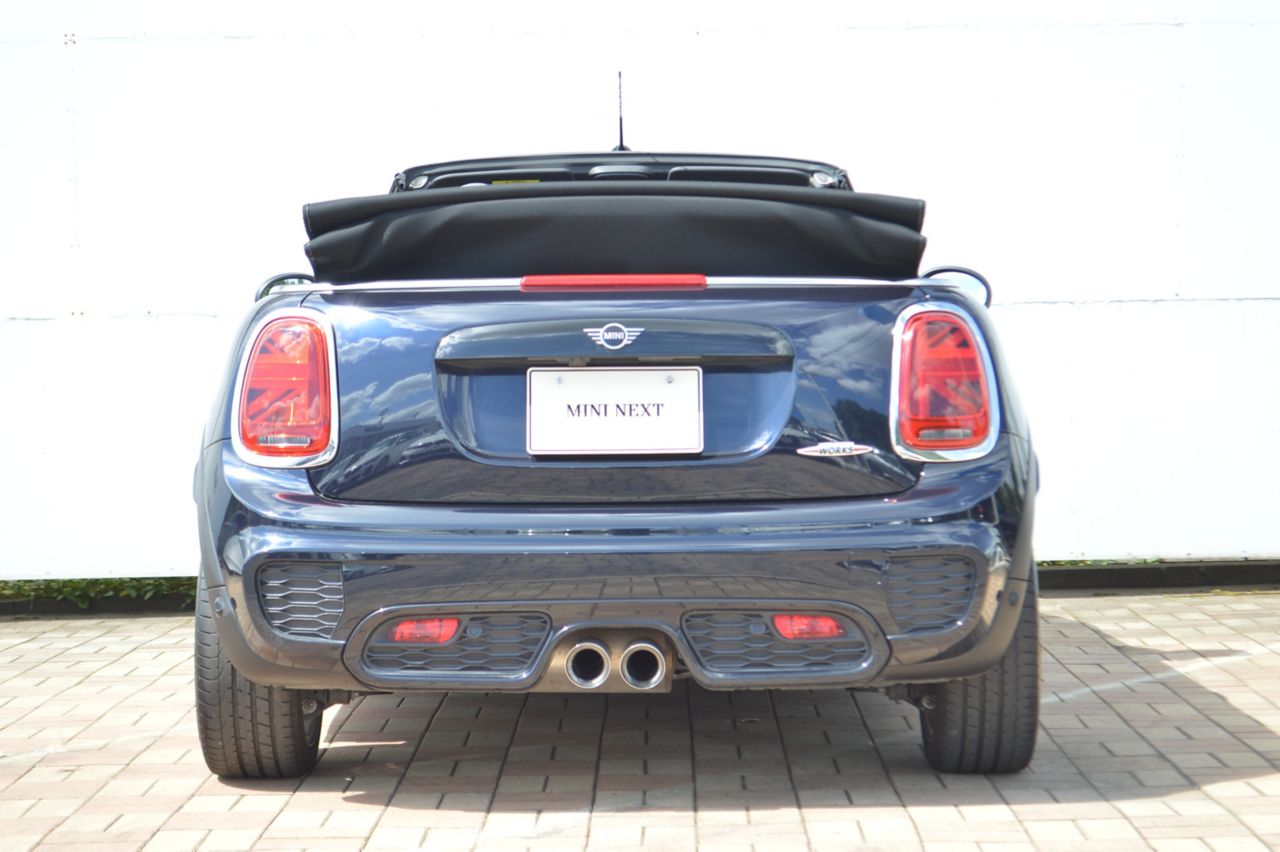 F57 MINI John Cooper Works Convertible LCI