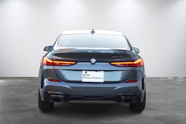 F4* **35i xDrive **** ***** B48 2.0i