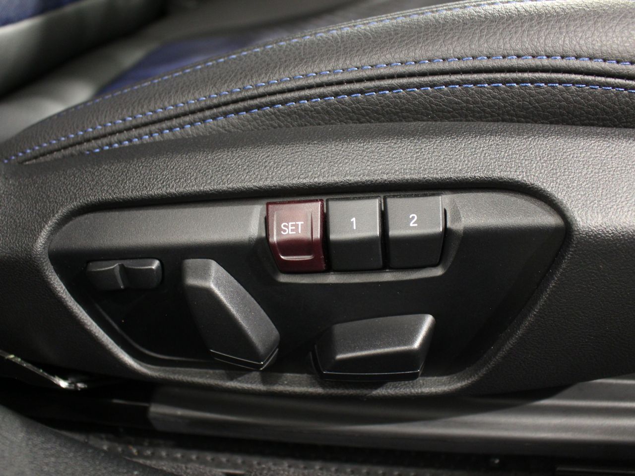 F40 118d Sports Hatch 5-door B47 2.0d