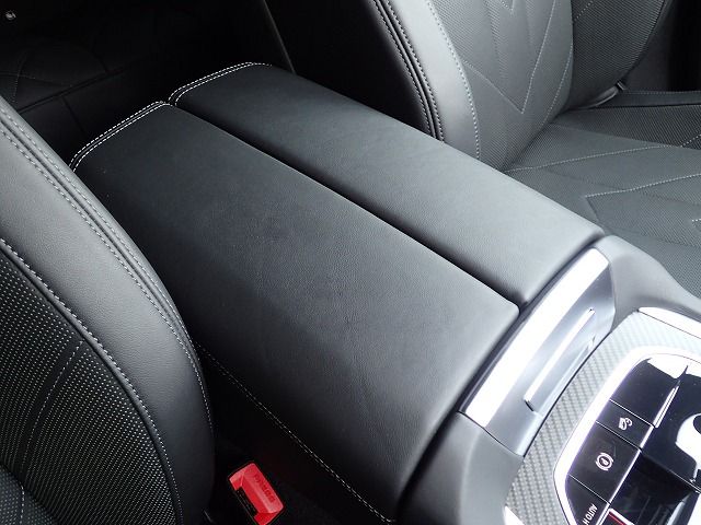 XM RHD
