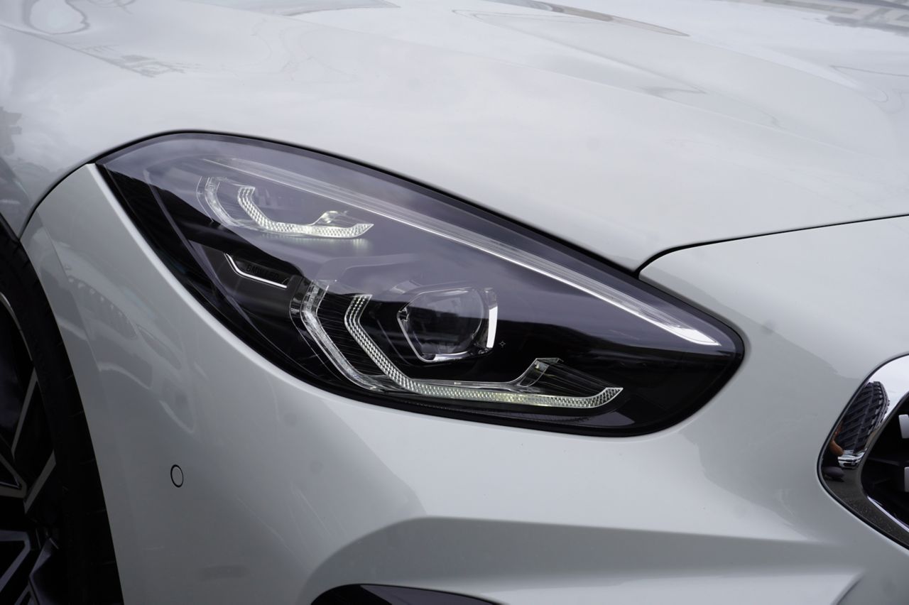 G29 z4 sDrive20i RHD