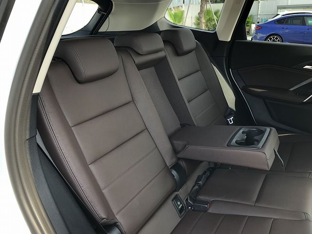 U11 iX1 xDrive30