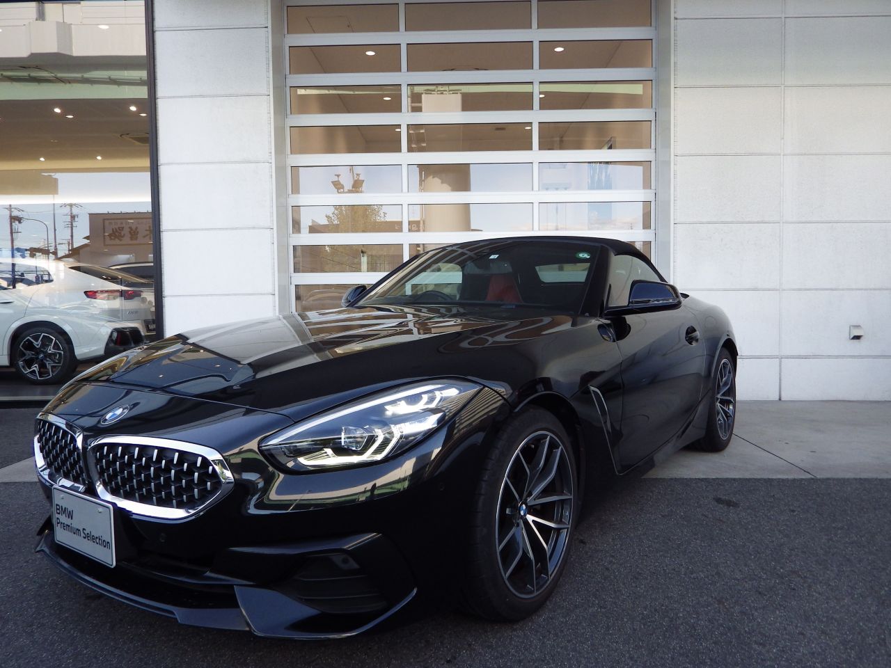 G29 z4 sDrive20i RHD