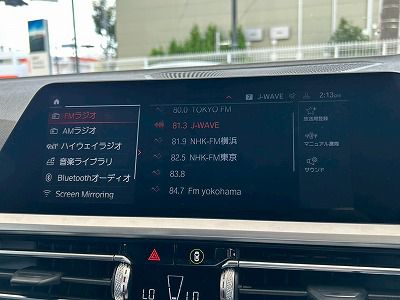 320i Sedan RHD