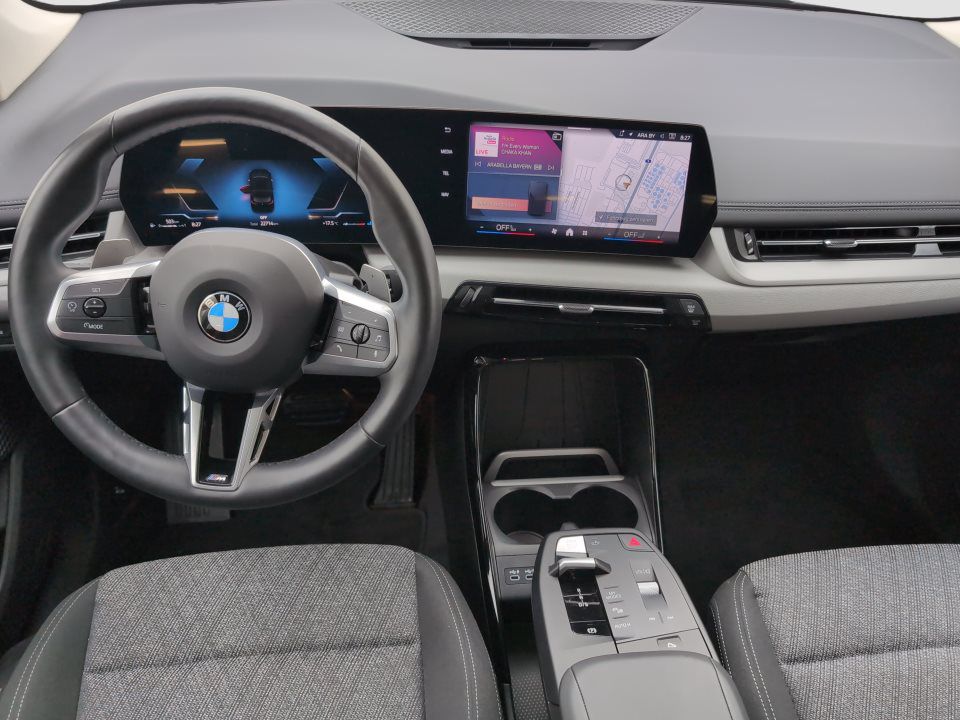 BMW 216