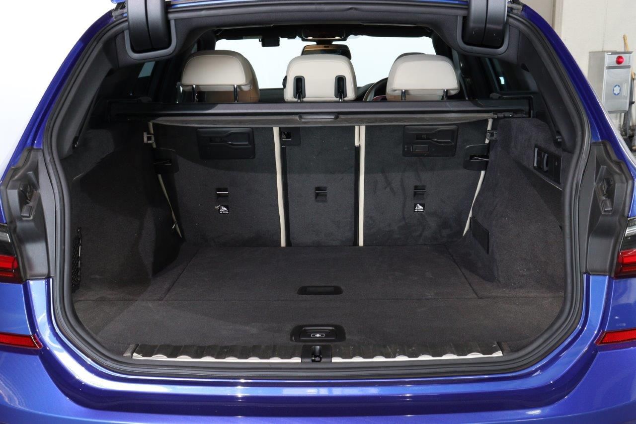 G21 M340i xDrive RHD