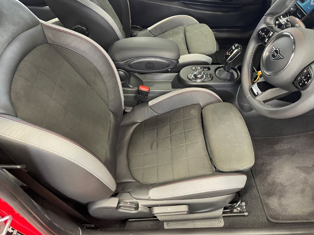 MINI JCW 3 Dr