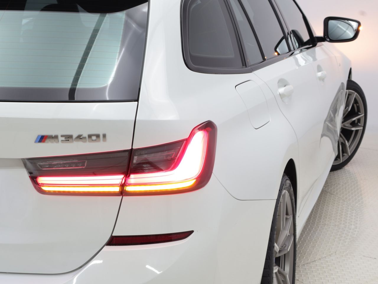 G21 M340i xDrive RHD