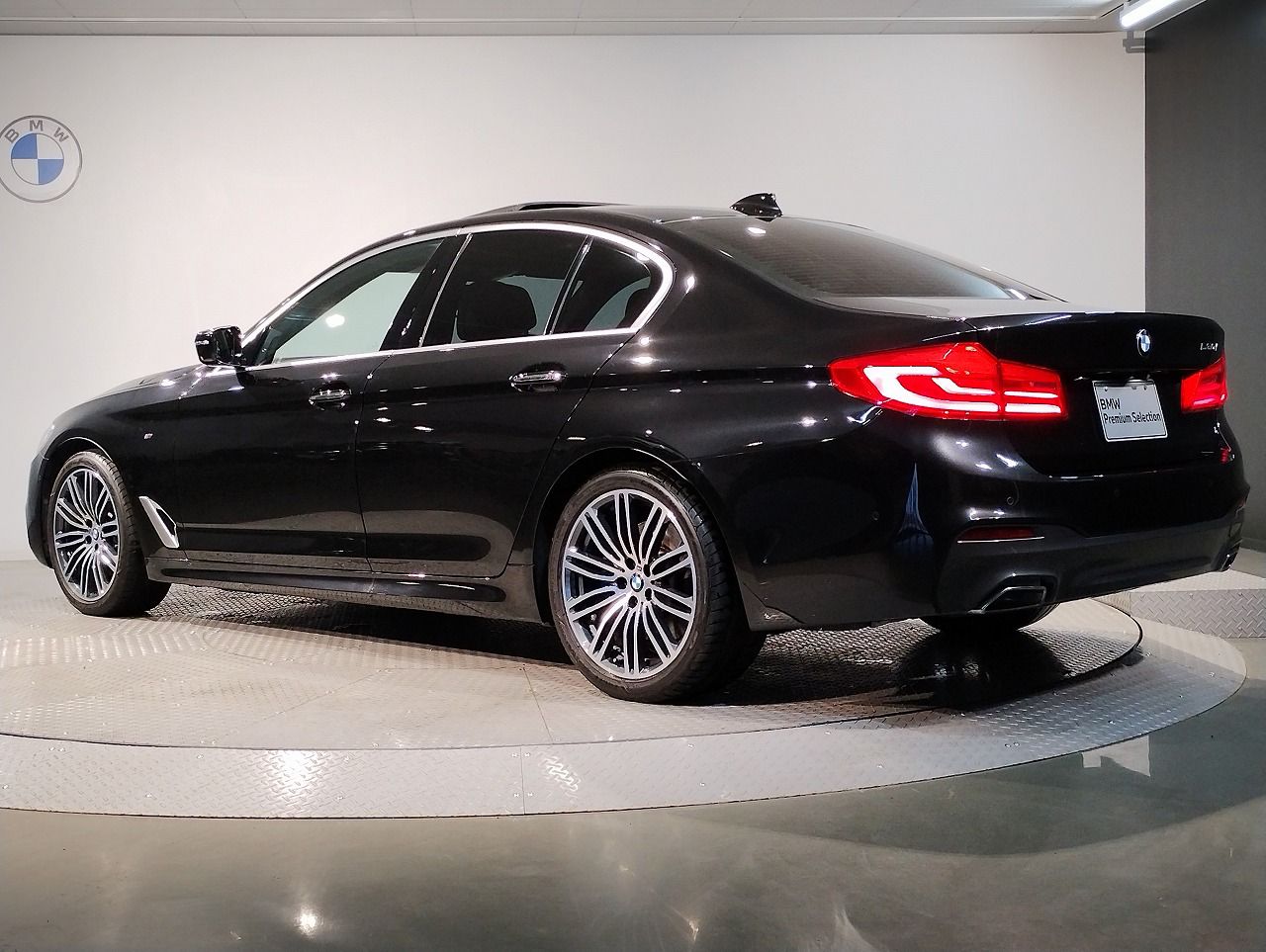 530I