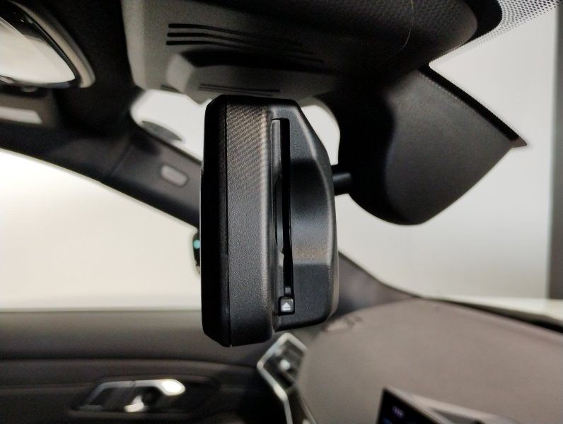 320d xDrive Berline RHD