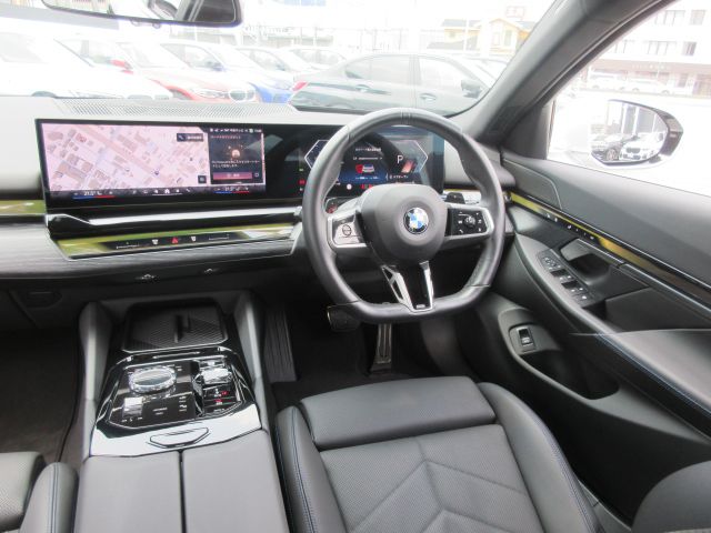 520i Sedan RHD