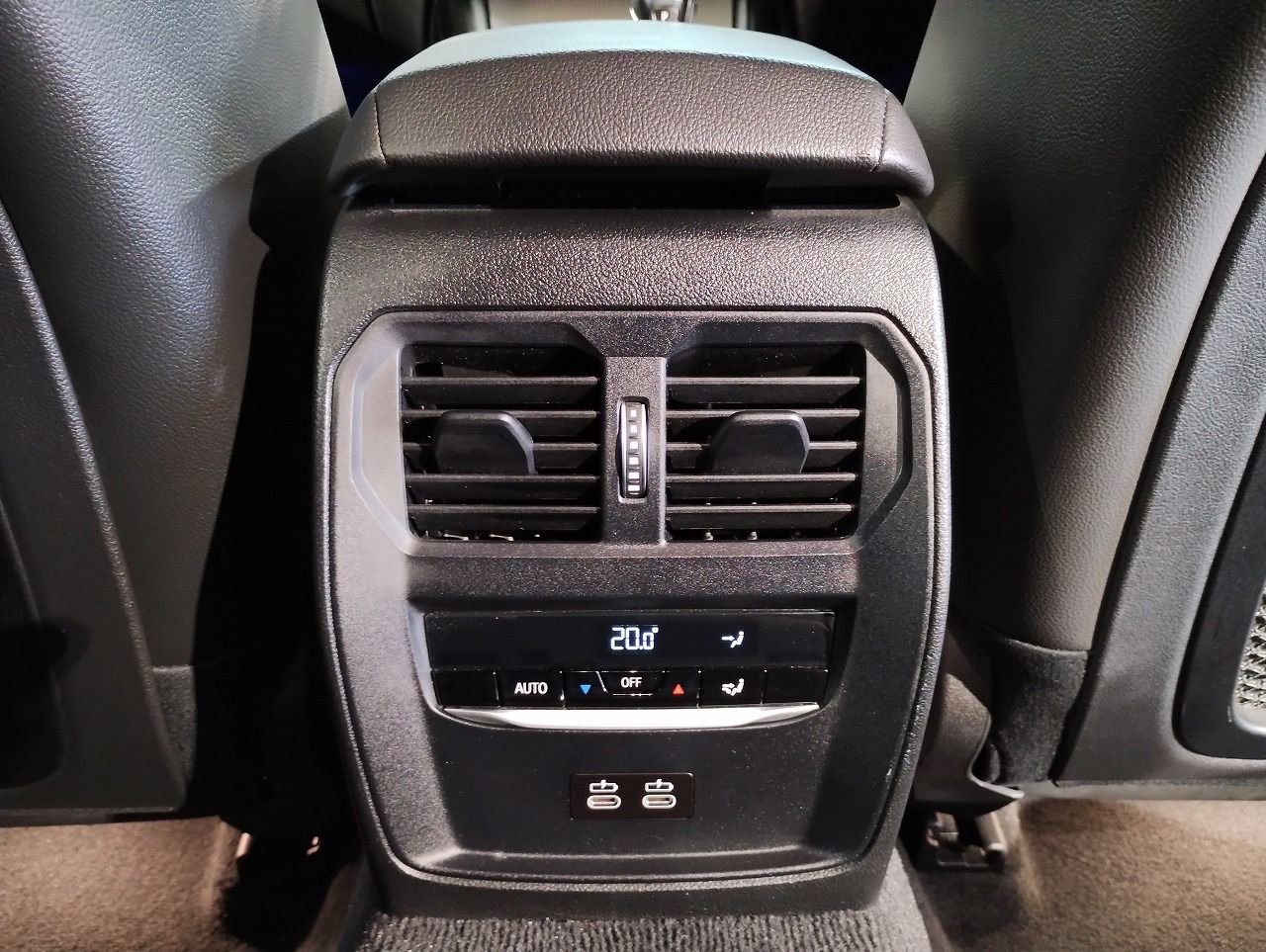 G21 318i Touring